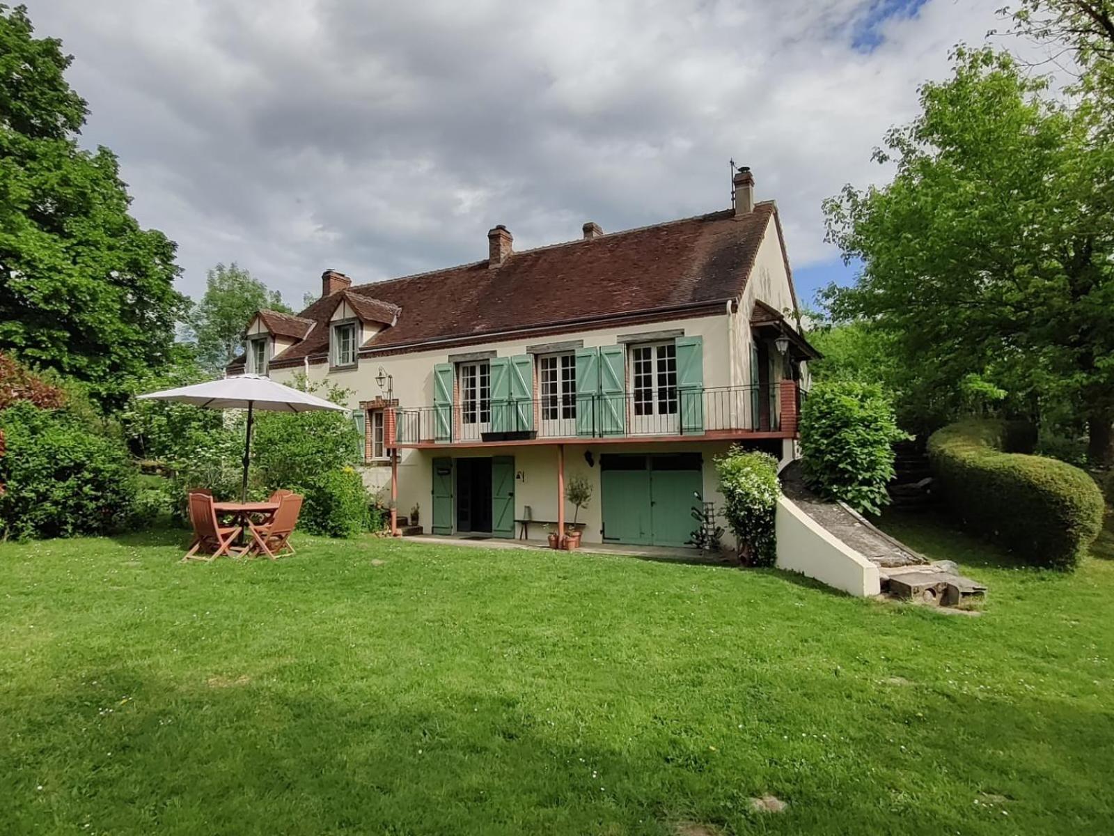 Chambres D'Hotes / B&B Chez Mon Reve Eguzon-Chantome Экстерьер фото